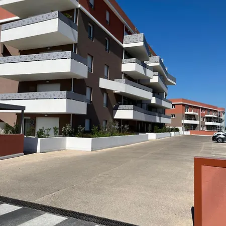 Daire One Bedroom Proche Plages By Sweet Fréjus